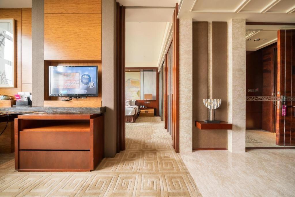 Chengdu Joyhub Air Hotel Exterior photo